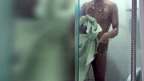 Fat ass , Joao the bastard is showing off skinny body