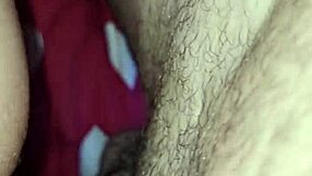 Oye, la rubia y su macho solo están pasando el rato juntos