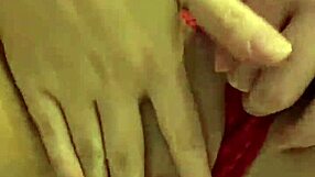 Wifeathena dances funk in panties