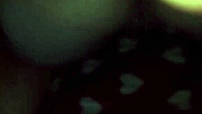 Oye, la rubia y su macho solo están pasando el rato juntos