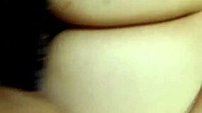 Ass Twerking Bitch With Big Booty Raw