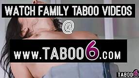 La milf latina Mona Azar appelle le plombier pour un tuyau et se fait défoncer sa chatte poilue hardcore