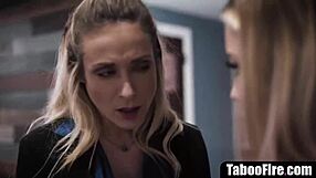 جليسة أطفال مراهقة تعاقب بقوة من مدير غاضب