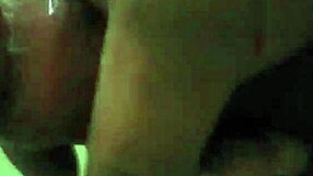 Видео верификации разворачивается с китайской звездой в действии.