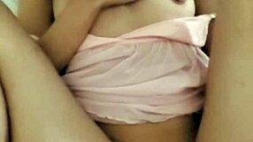 Intriguing skinny Latina sidechick in missionary fucking