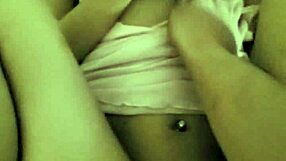 Intriguing skinny Latina sidechick in missionary fucking