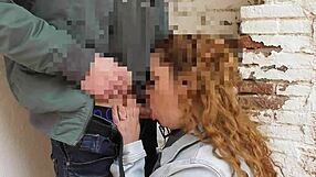 An unknown woman surprises me on the street