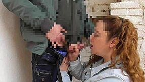 An unknown woman surprises me on the street