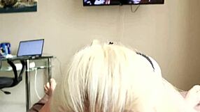 blonde smokes while deepthroating homemade dance