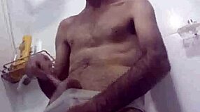 Argentinian guy shows off his huge 25 cm dick in shower