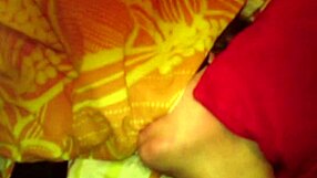 sie schreit laut beim intensiven analvergnügen mit deutschem flair