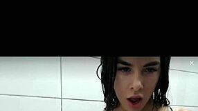 i'm lovin' this teen 18+ masturbatin' all alone