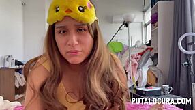 Gordita tetona folla duro en California con amateurs chubby y traga todo semen.