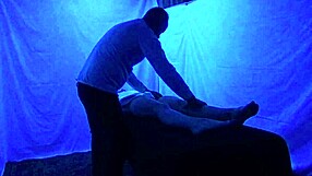 gigi breeze enjoys a relaxing blacklight massage session