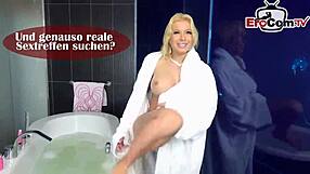 Debela nemška kurba z naravnimi joški dobi cumshot v usta na Sextreffen