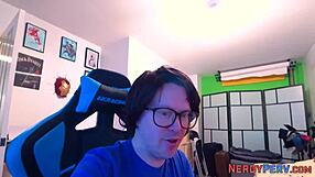 yorkshire amateur sucking and tugging in first time british encounter