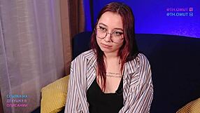 i'm lissa miss, a naked pornstar posing naturally.