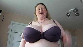 Making custom videos again with curvy mommy showing off huge saggy tits for fans