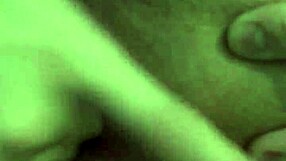 Young amateur girl cumming deliciously in intense pleasure