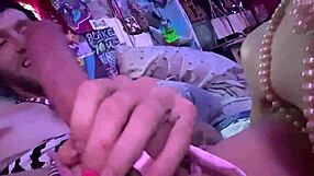 my slutty redhead sucking big fat cock 😏