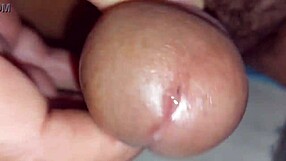 Watch Her Cum Loudly During Full Masturbation?