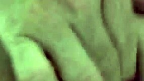 Watch Sarada squirt on the sybian?