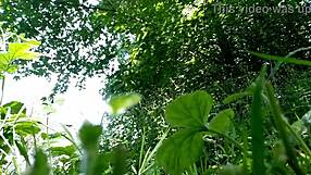 Gömbölyű BBW kint izgat bugyival