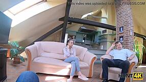 अरे, देखना चाहते हो मैं इस खूबसूरत टीन को पैसे के लिए चोद रहा हूँ?