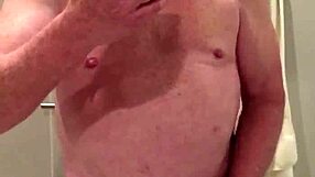 Cum Tribute For Paola In This Suggestive Masturbation