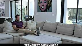 Kiara Edwards Takes Intense Neighbor Creampie