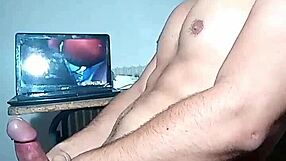 Bisexual hombre like me loves jerking to gay porn