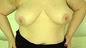 Plump Spanish prostitute in hardcore action