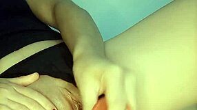 Teenager Tests Vibrant Dildos and Toys on Her Pussy