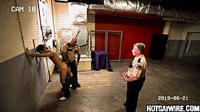 Two inmates caught screwing in jail!