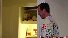 Kinky Goth, Watch Her Get That Facial!