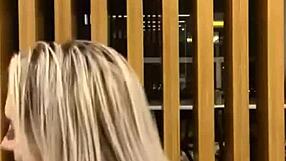 Iara loira shows her pussy