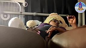 Flicking Clit Wet For Bbc Kuroyukiexperience