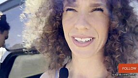 Случайный парень наполнил меня спермой после уличного секса без резинки с грязными разговорами