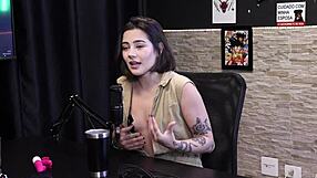 she left social media to sell content but got fired