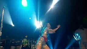 Duo Anavitoria Shaking It Hot in Brazil!