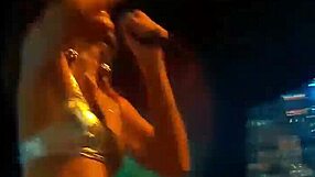 Duo Anavitoria Shaking It Hot in Brazil!