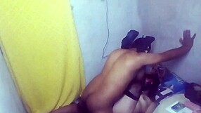 Esta vez no le avise a mi cornudo que iba a cojer y casi me cacha montada, sintiendo emocion y miedo.