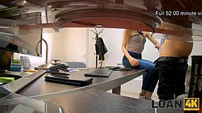 Loan4k: szűk puncijú csajt keményen megfúrja a hitelező az irodában