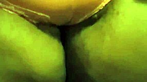 Thick amateur with big ass masturbates in lingerie