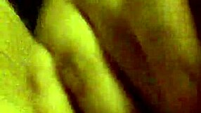 i lick pregnant slut in rimjob