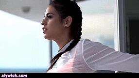 gorgeous babe, ya rubbin' that clit so good, ain't ya?