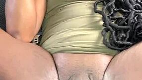 ever tried a creamy wet bussy like this one?