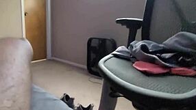 I love cumming in her mouth and she loves swallowing it