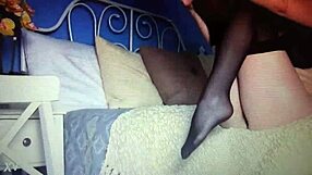 Kiimainen nainen with big tits in pantyhose.