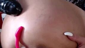 Her wet pussy is dripping